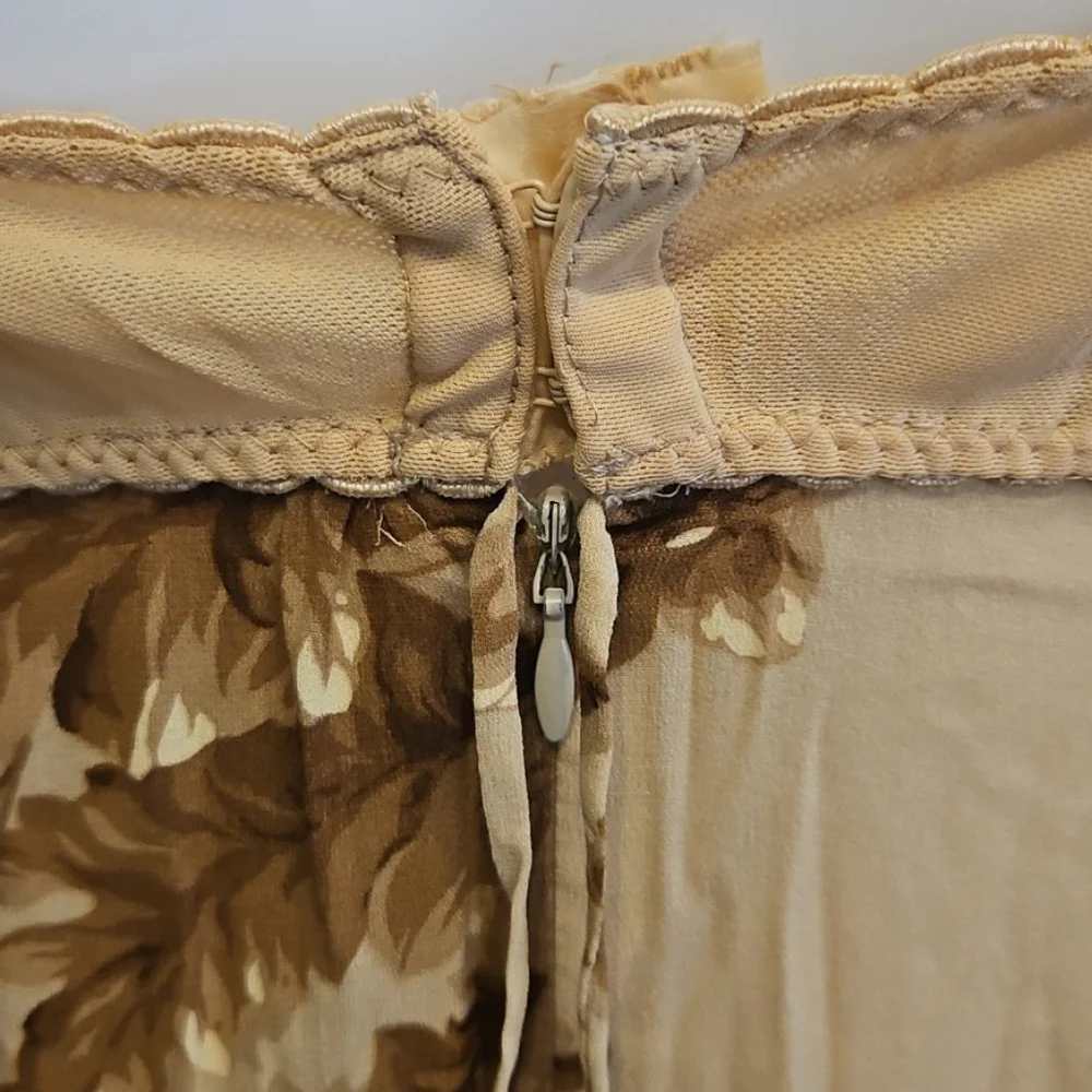 Vintage Spring 1997 Dolce & Gabbana Beige & Cream Floral Silk Maxi Dress - Picture 7 of 16